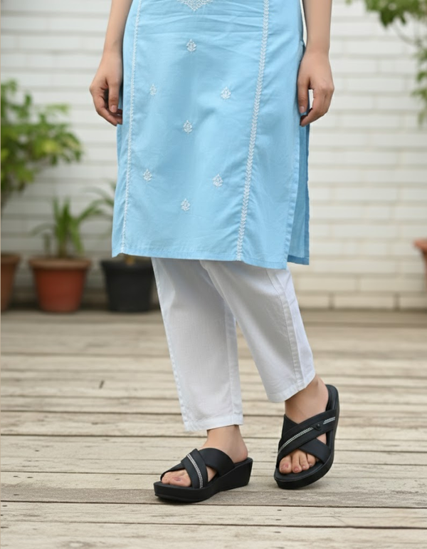 ZR1061-Black-Ladies Soft Slippers