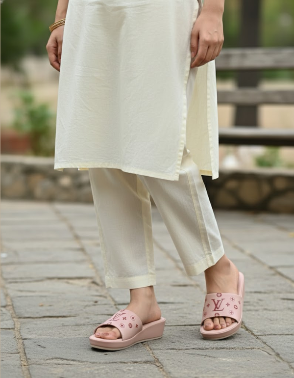 ZR1065-Pink-Ladies Soft Slippers