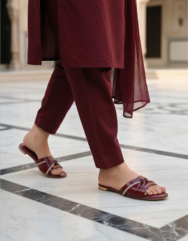 IJ-1021-Maroon Women Chappal