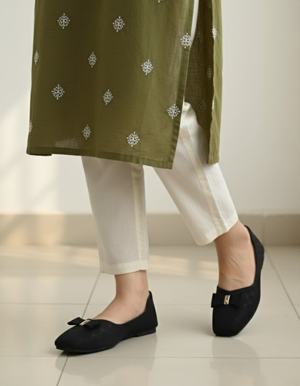 AE-5002-Black- Ladies Soft Casual Pumps